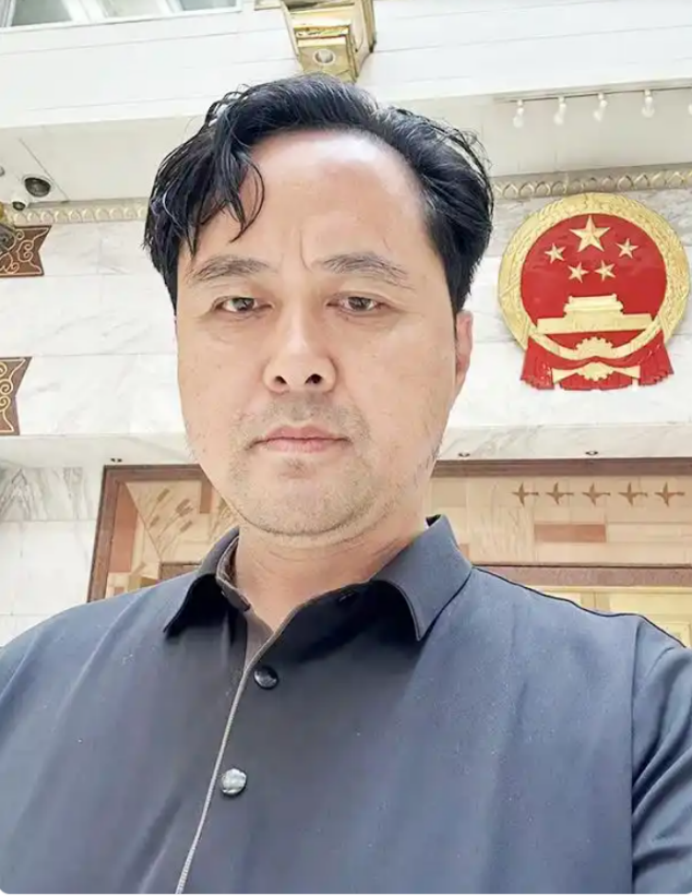 (已瘦身)《垂譽(yù)古今 筆墨春秋》新時代影響力藝術(shù)家--黃玉金.docx1(1)28.png