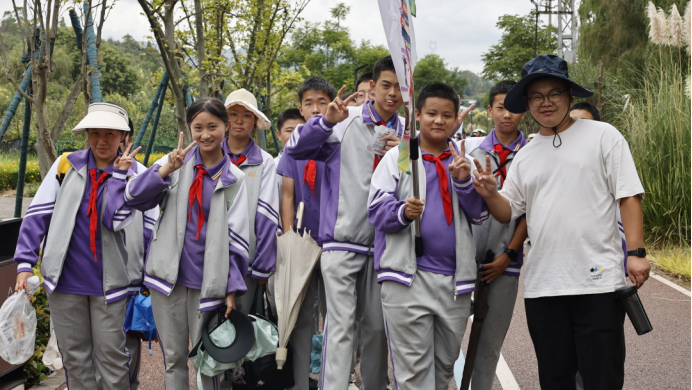 云南安寧中學(xué)嵩華學(xué)校:探尋瀾湄精神 厚植愛(ài)國(guó)愛(ài)鄉(xiāng)情懷600.png