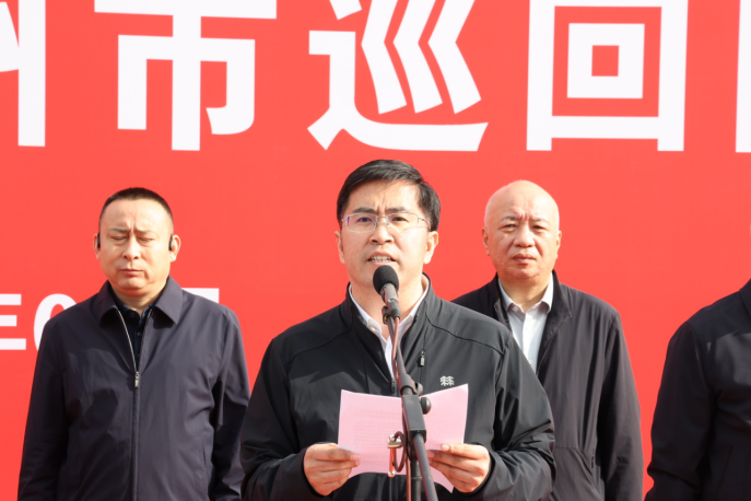 2_山西忻州:赫捷院士領(lǐng)銜“國(guó)家隊(duì)”深耕忻州 巡回醫(yī)療織密基層健康保障網(wǎng)521.png