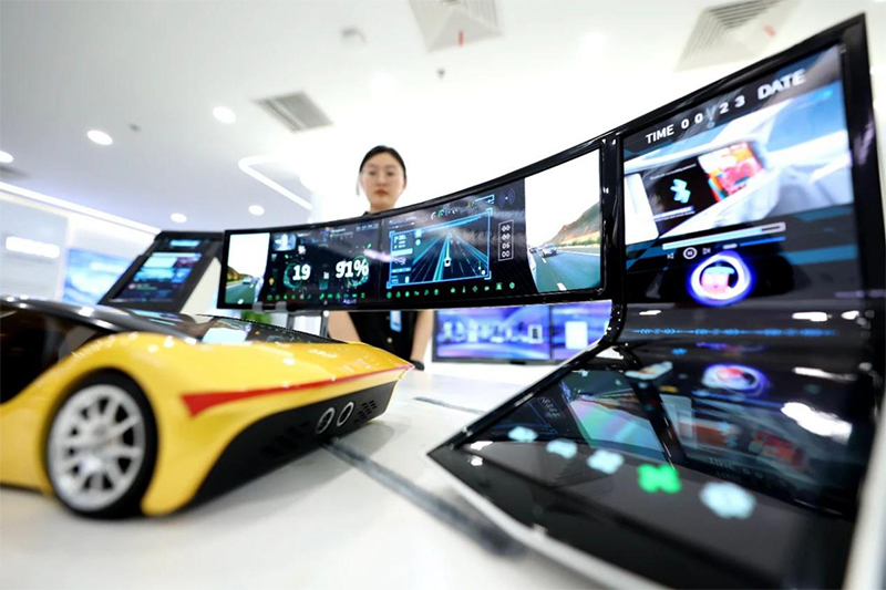 “安徽造”——維信諾車載顯示屏。張敏攝