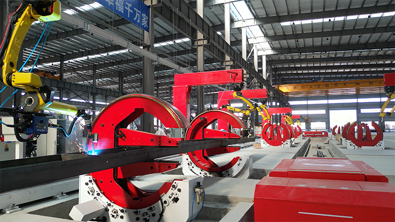 安徽建工智能制造公司機器人工作站。安徽建工集團供圖