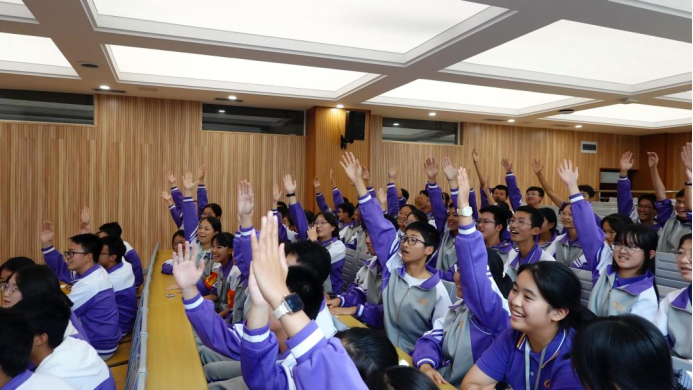 月圓國(guó)盛弘揚(yáng)中華傳統(tǒng)文化 雙節(jié)同輝涵養(yǎng)深厚家國(guó)情懷934.png