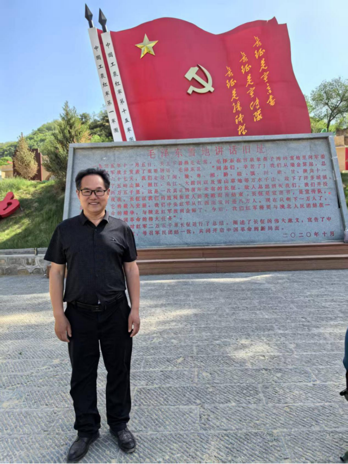 11《垂譽古今 筆墨春秋》新時代影響力藝術家--王前鋒27.png