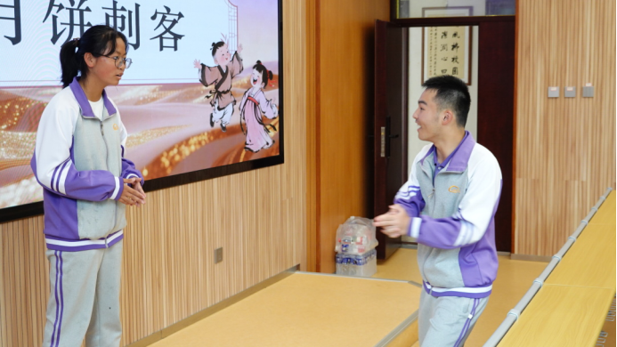 月圓國(guó)盛弘揚(yáng)中華傳統(tǒng)文化 雙節(jié)同輝涵養(yǎng)深厚家國(guó)情懷1134.png