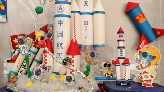 云南安寧中學(xué)太平學(xué)校小學(xué)部:讓藝術(shù)的種子在腦海中生根發(fā)芽 讓文化的花朵在心田里芬芳馥郁6493.png