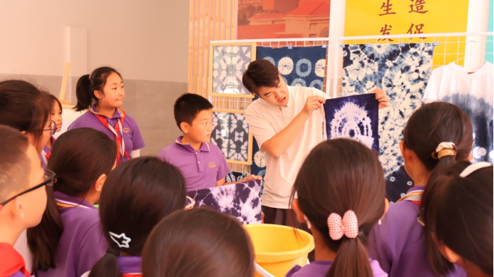 云南安寧中學(xué)太平學(xué)校小學(xué)部:讓藝術(shù)的種子在腦海中生根發(fā)芽 讓文化的花朵在心田里芬芳馥郁3792.png