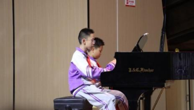 金秋笛韻 禮贊華章 安寧中學(xué)初中部器樂合奏比賽圓滿落幕1605.png