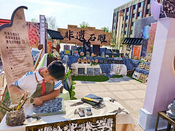 大冶市保安鎮(zhèn)小學:以石為媒育童心 非遺石雕“活”在校園里206.png