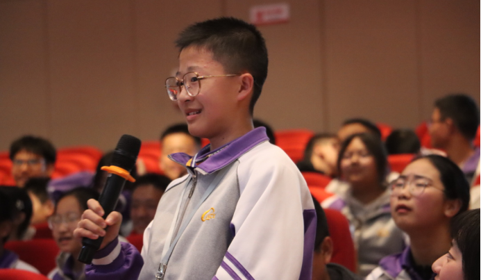 云南安寧中學(xué)初中部:在詩詞世界領(lǐng)悟文化精髓 在書香校園激揚(yáng)青春智慧(1)3607.png