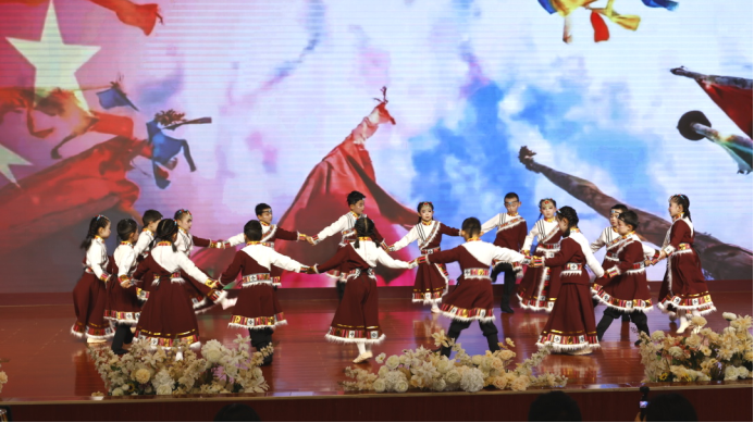 藝彩迎新 逐夢(mèng)前行‖安寧中學(xué)嵩華學(xué)校2026年700.png