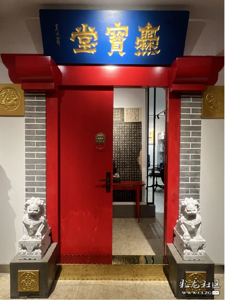 墨巖丹青 藝博云天——記云南滇派藝術(shù)家段雪崗先生3040.png