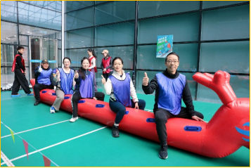 (軟文)凝心聚力展風(fēng)采 瑜悅同行向健康|蘇州市瑜伽運(yùn)動(dòng)協(xié)會(huì)2026年會(huì)暨新春活動(dòng)圓滿落幕1244.png