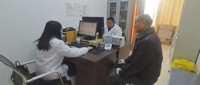 亭湖區(qū)五星街道社區(qū)衛(wèi)生服務(wù)中心:強化黨建引領(lǐng)促發(fā)展 著力提升“黨建+醫(yī)療”工作新篇章430.png